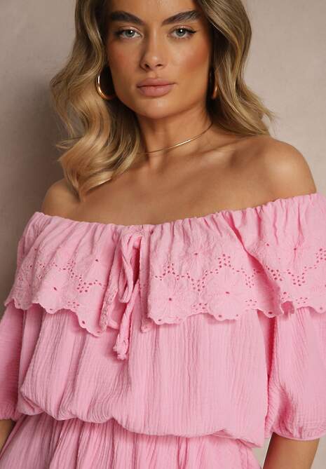 Różowa Sukienka z Bawełny Ozdobiona Ażurową Falbaną Ranisse