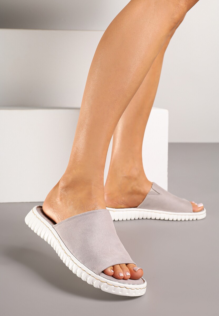 Szare Klapki Vices z Imitacji Zamszu na Podeszwie ze Żłobieniami Dorovia