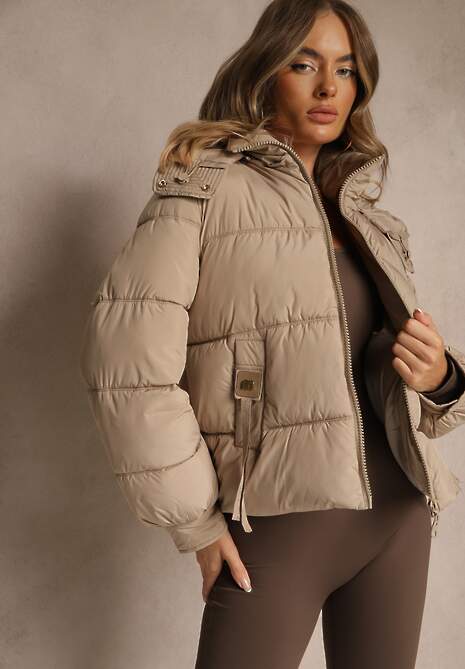 Beżowa Kurtka Puffer z Pikowanymi Przeszyciami i Odpinanym Kapturem Gallerea