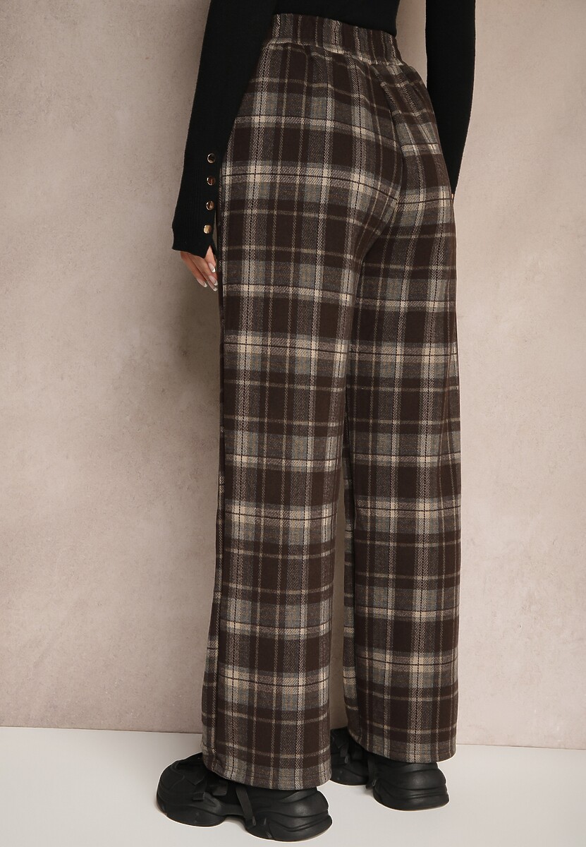 Brązowe Szerokie Spodnie w Kratkę Ocieplane z Gumką w Talii i Kieszeniami Sanavira