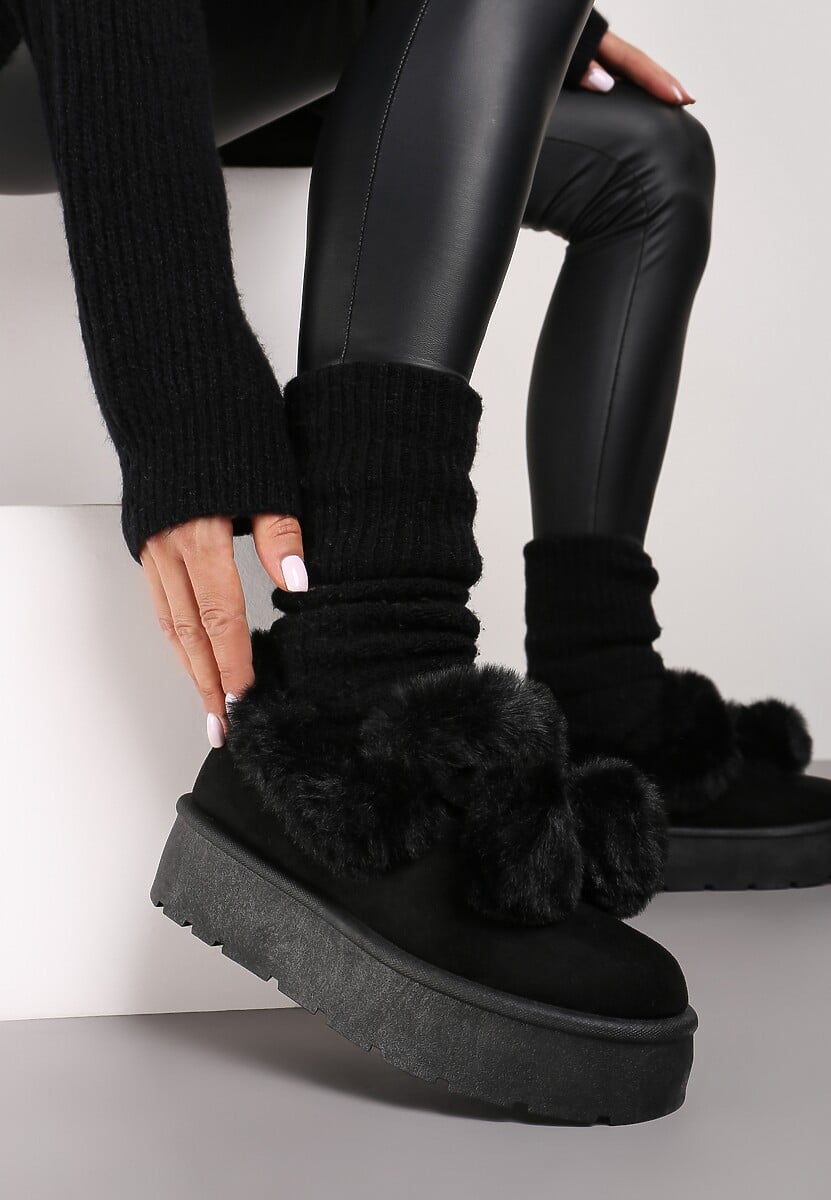 Czarne Śniegowce na Platformie z Pomponami i Ozdobnym Sztucznym Futerkiem Iriviane