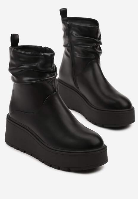 Czarne Botki na Koturnie Zdobione Marszczeniem przy Cholewce Tulariel