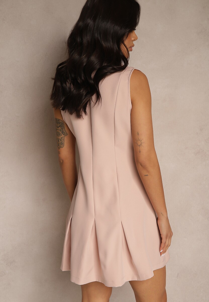 Różowa Sukienka Koszulowa Ozdobiona Guzikami Rediure