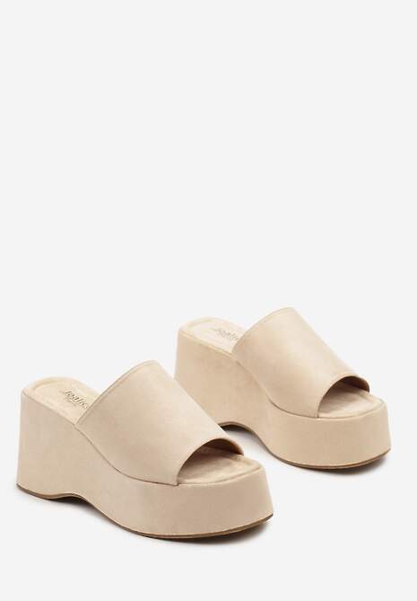 Beżowe Klapki z Ekozamszu na Koturnie Rosolia