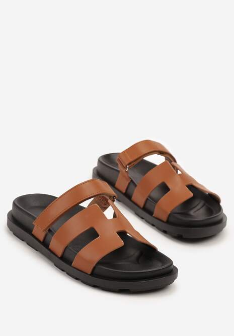 Brązowe Klapki Ozdobione Wycięciami Fenelissa