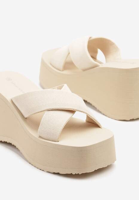 Beżowe Klapki na Koturnie z Paskami w Kształcie X Janiffia
