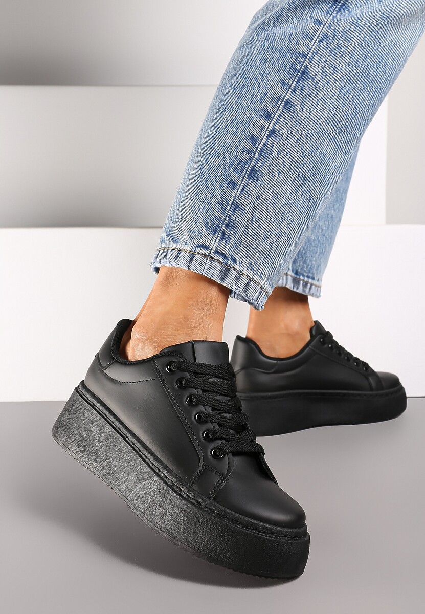 Czarne Basicowe Sneakersy na Platformie Tiaeliana