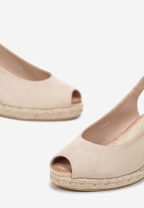 Beżowe Sandały na Plecionej Koturnie Evetra