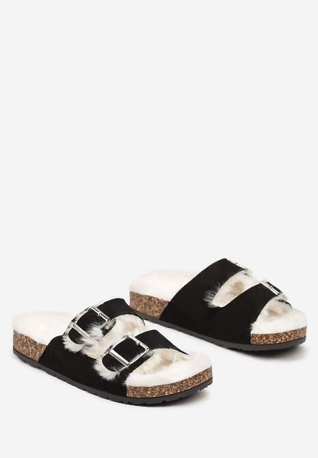 Czarne Kapcie na Płaskiej Podeszwie z Paskami i Klamrami Cialetta