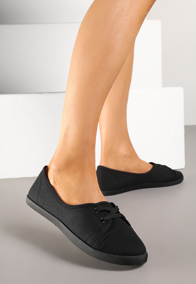 Białe Tenisówki Przed Kostkę z Krótkim Sznurowaniem Aviole