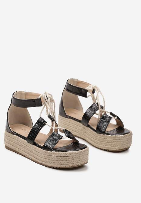 Czarne Tłoczone Sandały z Wzorem Krokodyla na Platformie Wiązane Sznurkiem wokół Kostki Stigaria