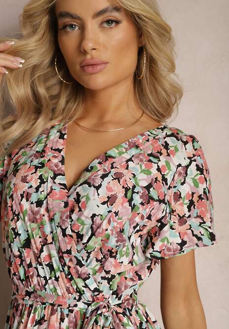 Różowo-Zielona  Wiskozowa Sukienka w Kwiaty z Kopertowym Dekoltem Tienn