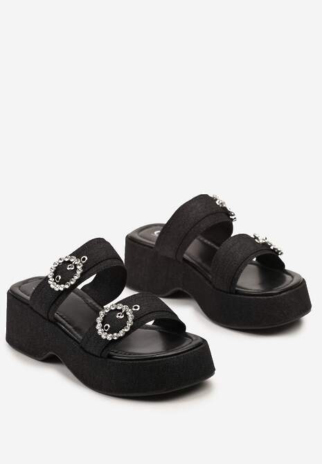 Czarne Wsuwane Klapki Ozdobione Cyrkoniami i Klamrami Miriala