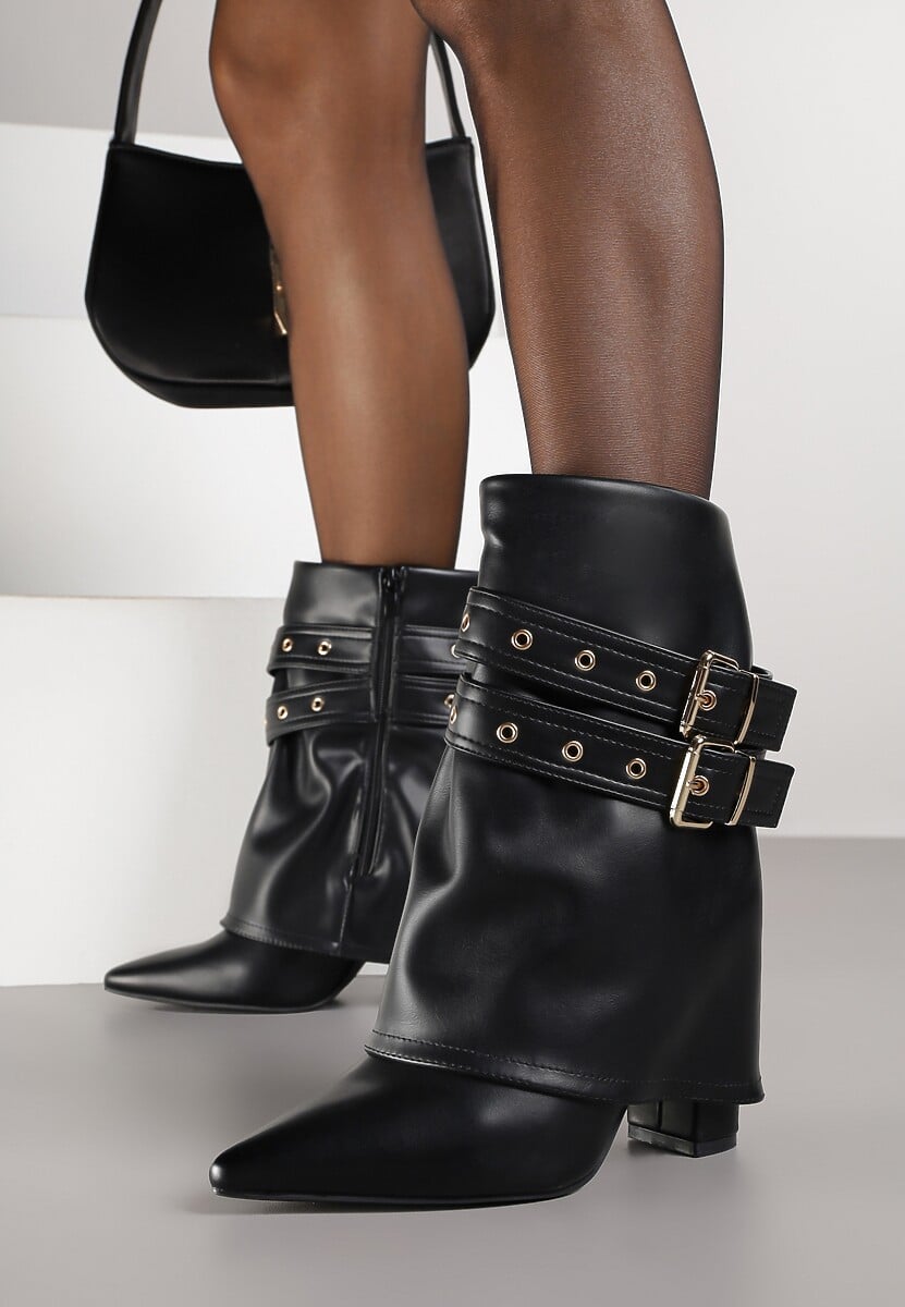 Czarne Botki Kowbojki na Słupku Ozdobione Klamrami i Wywiniętą Cholewką Codvire