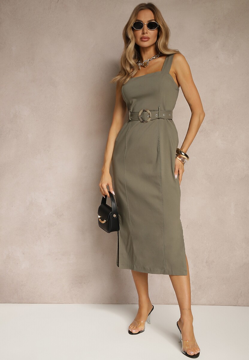 Ciemnozielona Sukienka z Wiskozą o Dopasowanym Kroju z Paskiem z Klamrą i Rozcięciami Mepona
