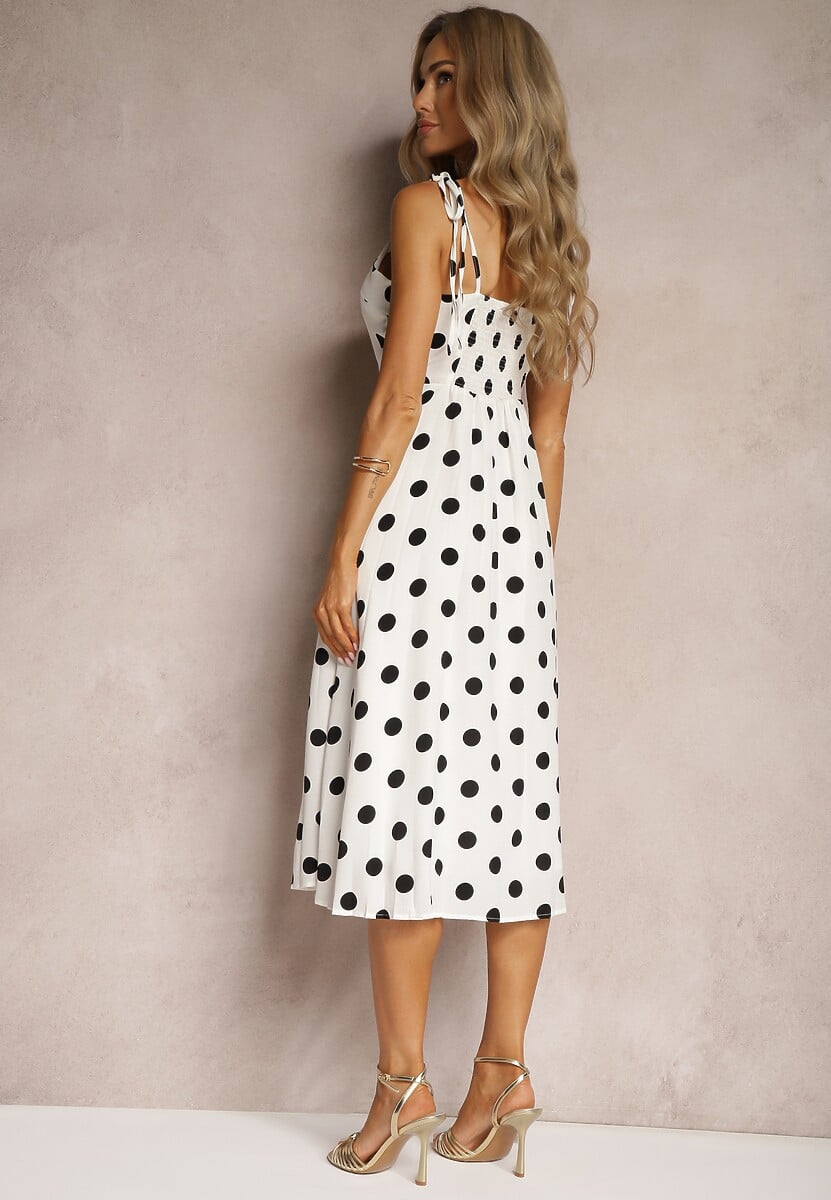 Biała Rozkloszowana Sukienka w Kropki z Wiązanymi Ramiączkami Vikiirae