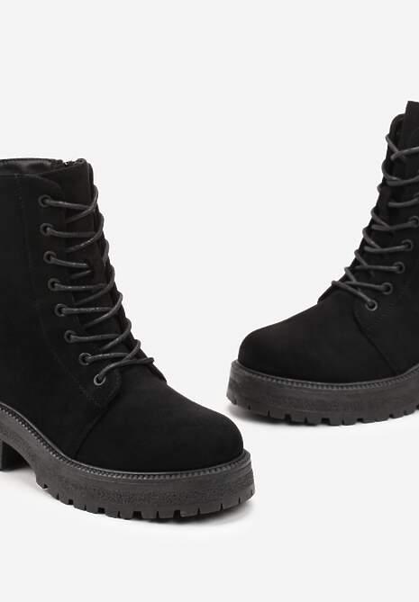 Czarne Sznurowane Botki na Grubej Podeszwie Vagala