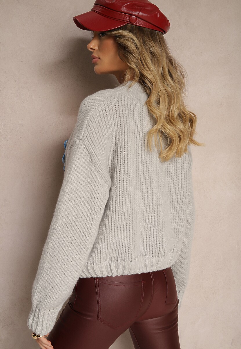 Jasnoszary Sweter z Wiskozą i Kwiatowym Motywem Labrienna