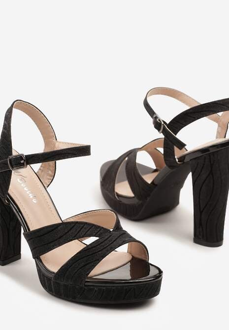 Czarne Sandały na Słupku i Platformie z Brokatem Toliranna