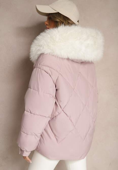 Różowa Kurtka Pikowana z Kapturem i Odpinanymi Futerkowymi Wstawkami Izafera