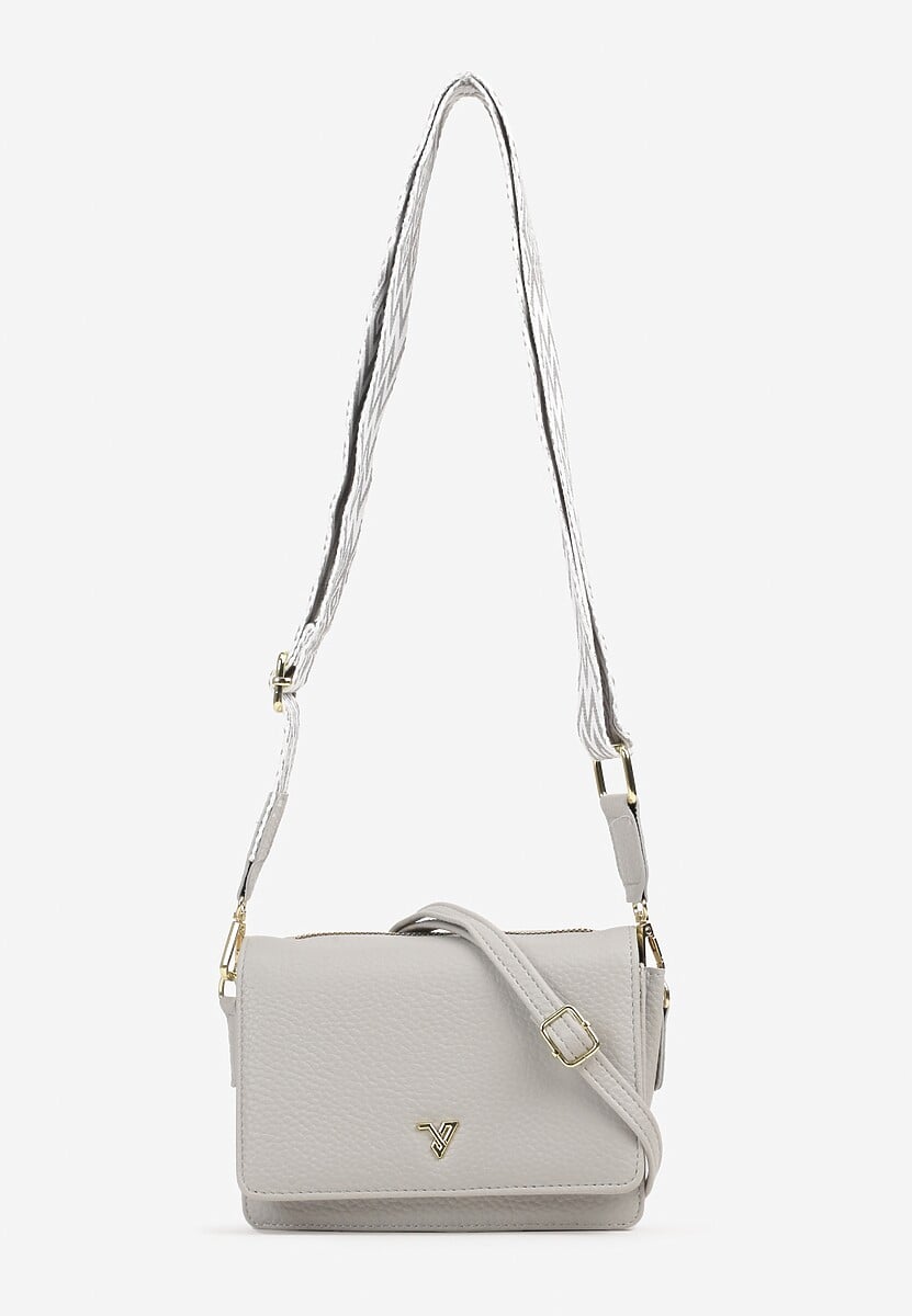 Czarna Torebka na Ramię z Odpinanym Paskiem Metaliczną Aplikacją i Portmonetką Siawenna