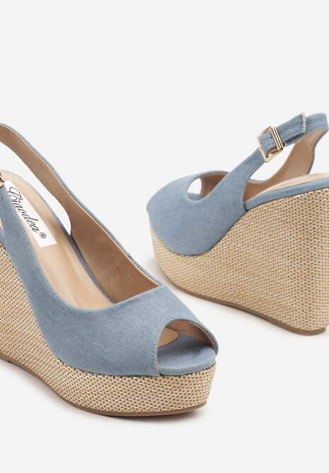 Niebieskie Sandały Slingback z Imitacji Zamszu na Koturnie Daldiva