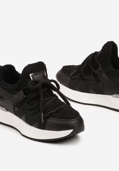 Czarne Sneakersy Zimowe z Futerkiem Barankiem na Niskiej Platformie Zinethia
