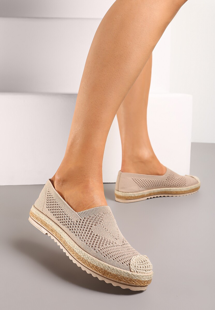 Niebieskie Ażurowe Espadryle na Plecionej Podeszwie z Ozdobnym Noskiem Uraian