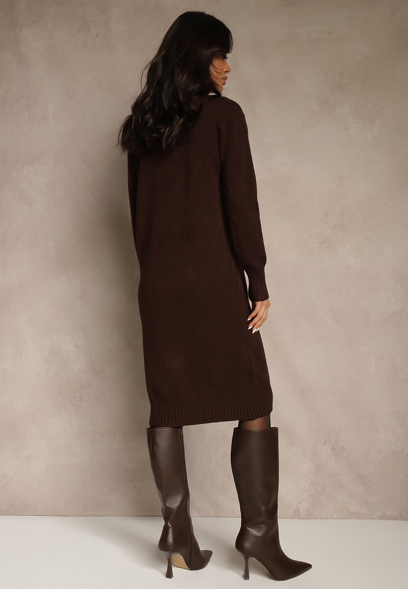 Brązowa Sweterkowa Sukienka z Bawełną i Golfem Reinaria