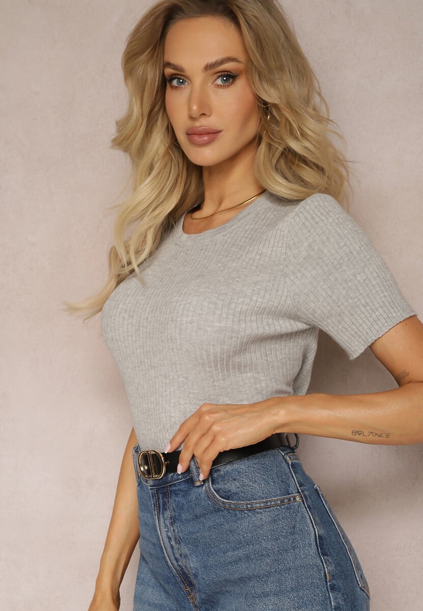 Szary T-shirt z Prążkowanej Dzianiny o Krótkim Kroju Poutia