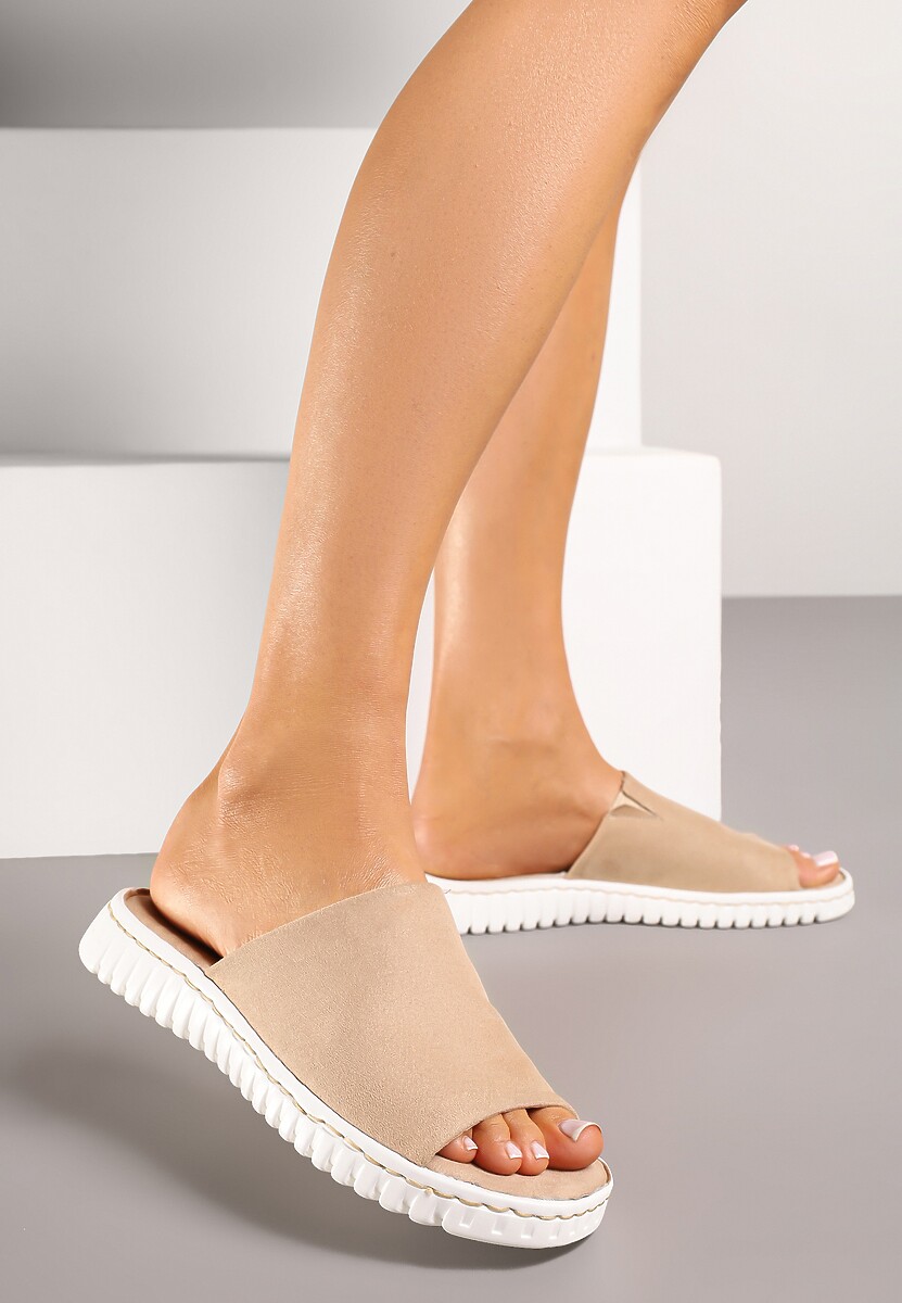 Czarne Klapki Vices z Ekoskóry na Podeszwie ze Żłobieniami Dorovia