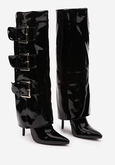 Czarne Kozaki Bikery Lakierowane na Szpilce Ozdobione Klamrami i Wywiniętą Cholewką Cretira