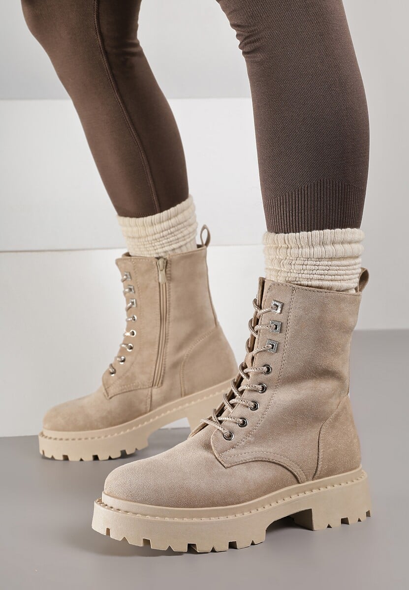 Ciemnobeżowe Botki Workery na Płaskiej Podeszwie Wykończone Cyrkoniami Lerissna