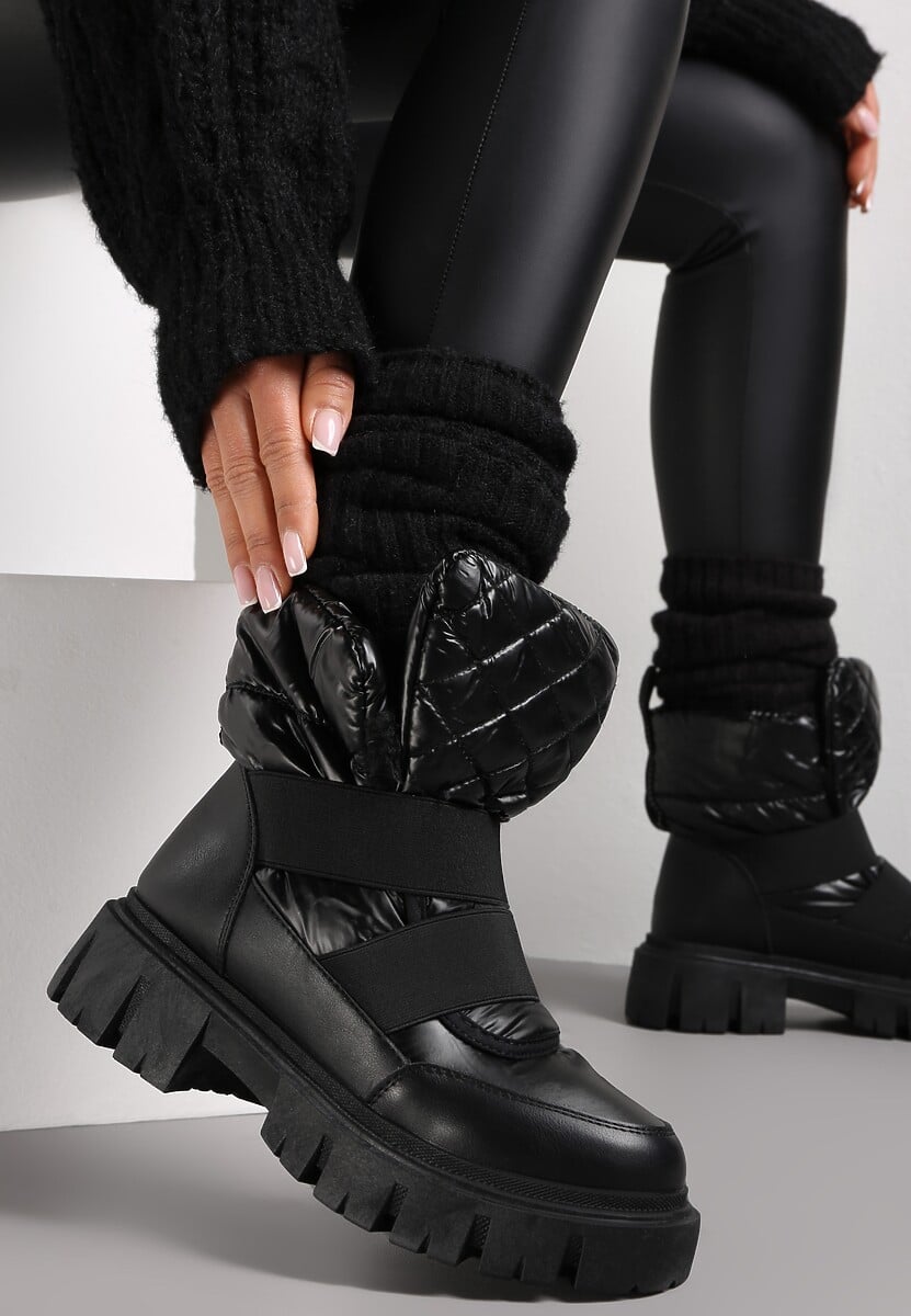 Czarno-Srebrne Śniegowce Wsuwane Pikowane Arjis