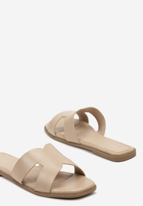 Beżowe Klapki na Płaskiej Podeszwie Ozdobione Metalicznymi Paskami i Kwadratowym Noskiem Sonivia