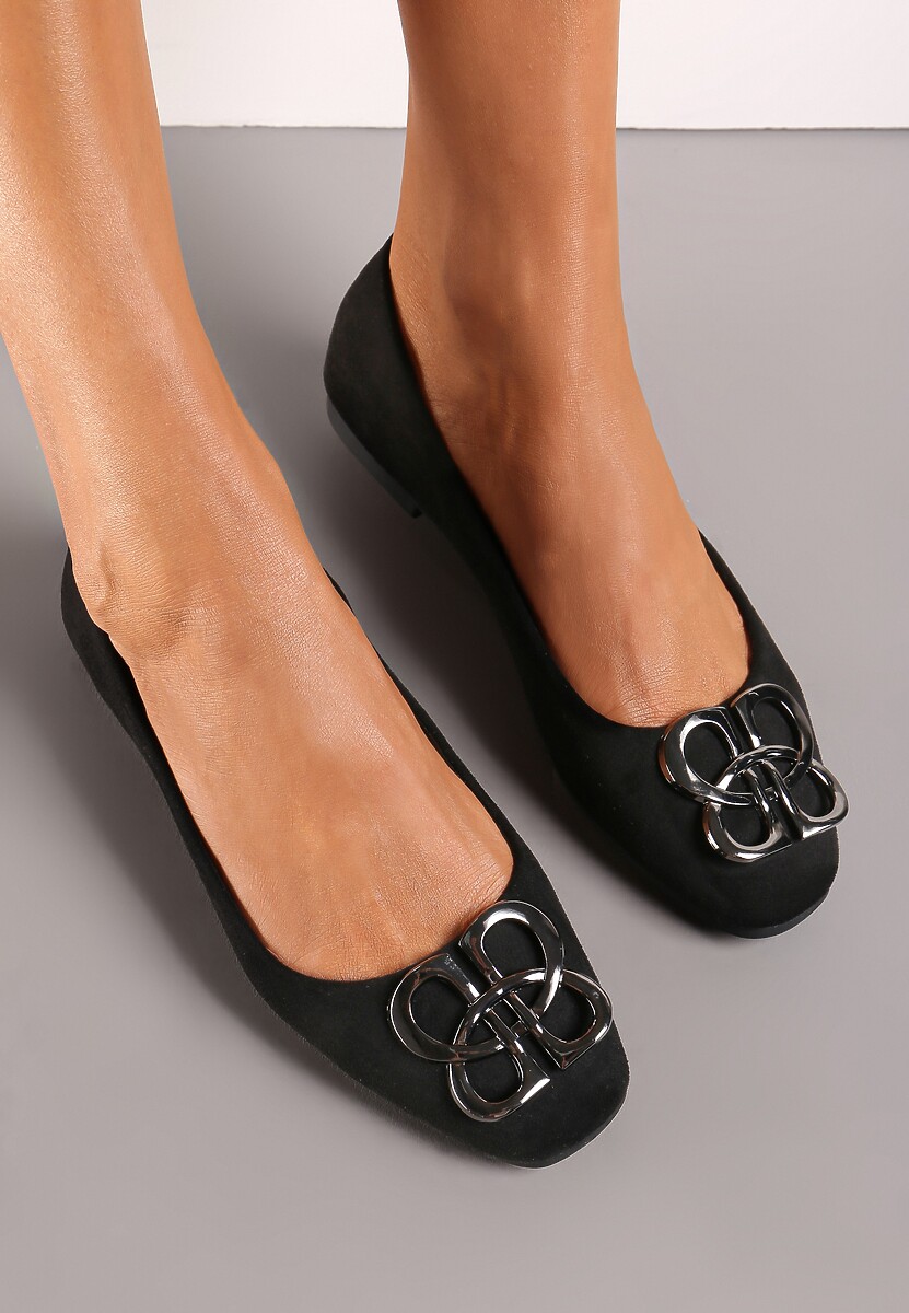 Czarne Lakierowane Balerinki z Geometryczną Klamerką Korbisa