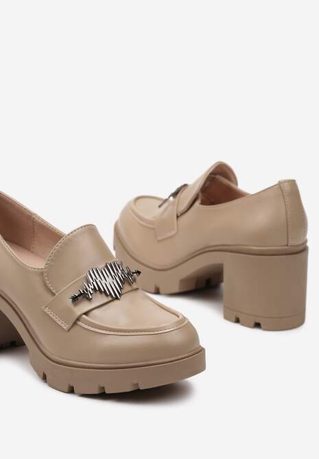 Beżowe Półbuty na Słupku i Platformie z Wkładką z Naturalnej Skóry i Metalową Ozdobą Zavitellia
