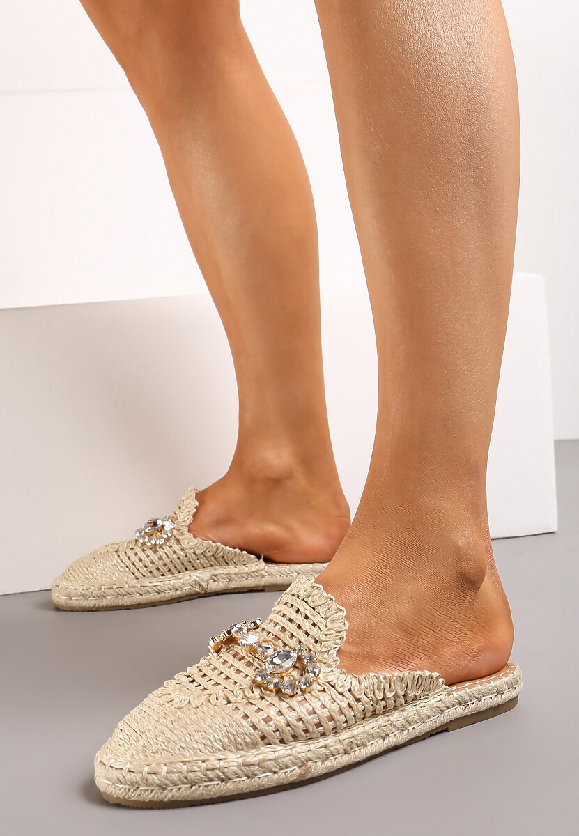 Beżowe Klapki Typu Mule z Plecionej Juty z Klamerką z Kryształkami Vaphna