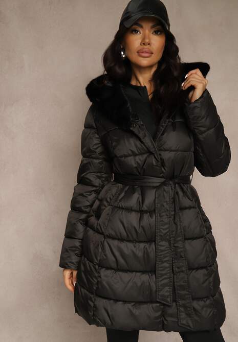 Czarna Pikowana Kurtka z Nieodpinanym Kapturem o Długim Kroju z Paskiem Lidassea