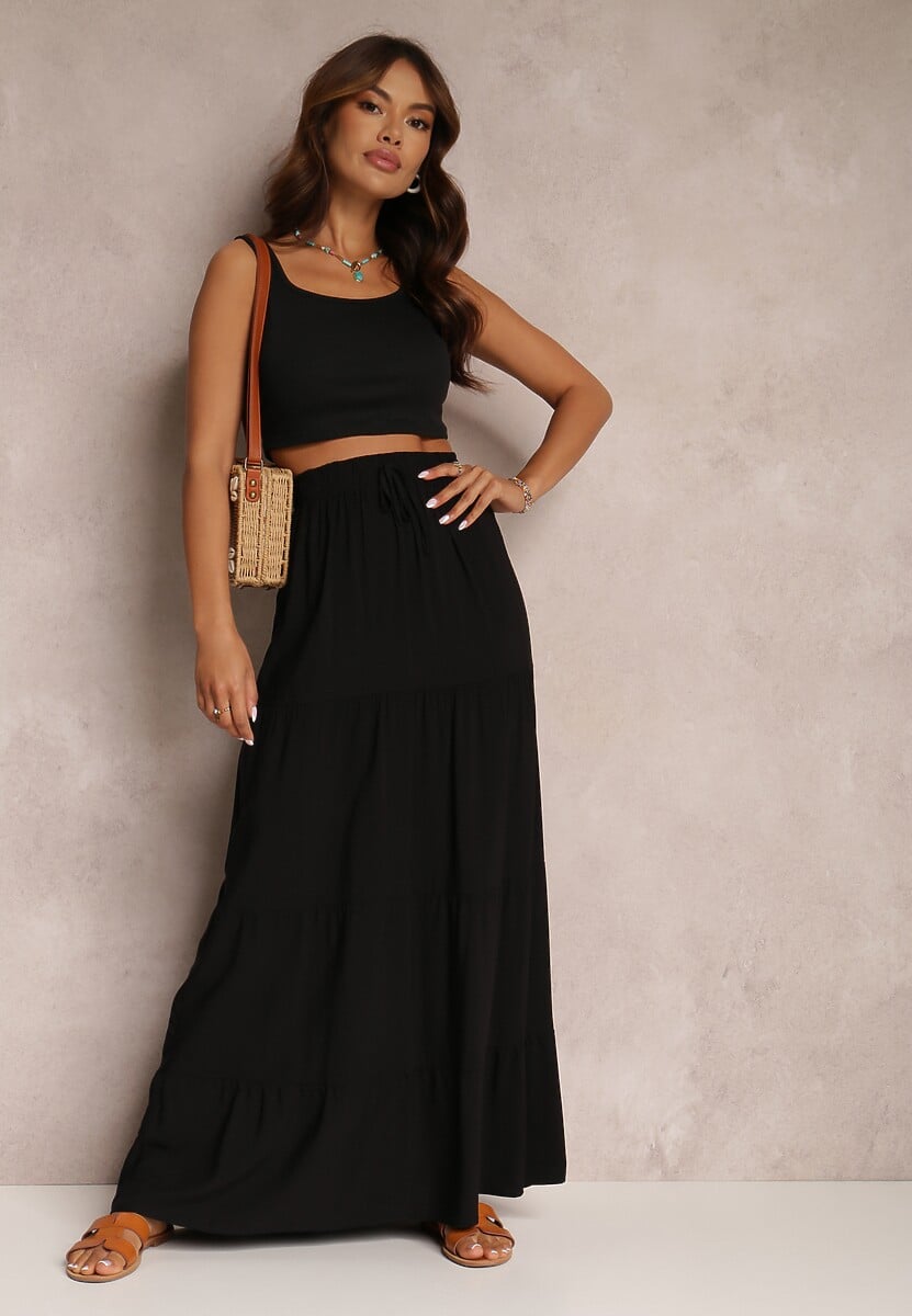 Czarna Spódnica z Bawełny o Rozkloszowanym Kroju Kainne