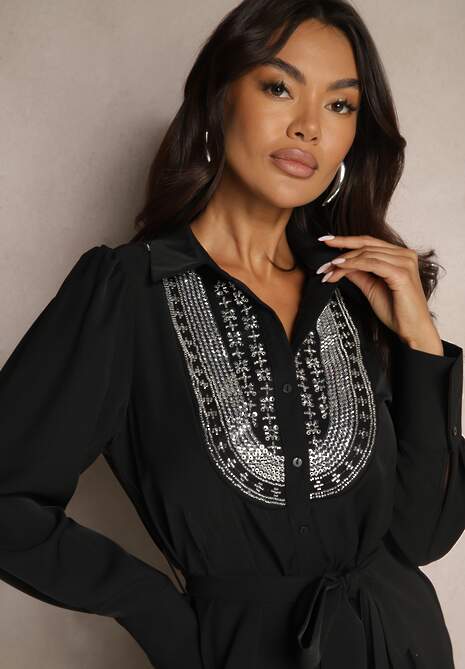 Czarna Koszulowa Sukienka Ozdobiona Koralikami Cekinami i Paskiem Tidanis