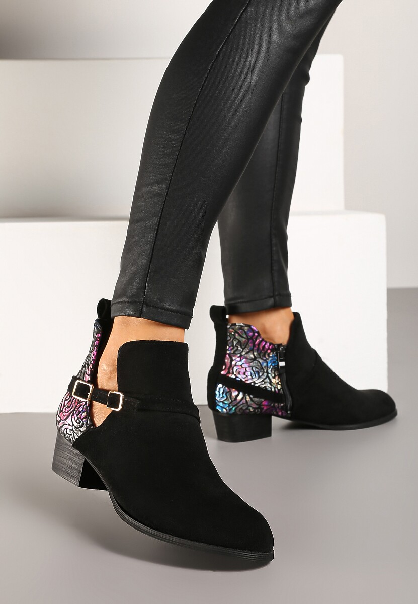 Beżowe Botki Vices na Słupku Ozdobione Kwiatami Selianor