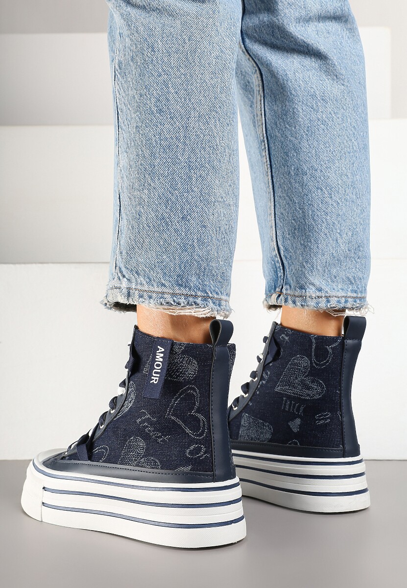 Granatowe Trampki Jeansowe z Serduszkami na Platformie Benirea