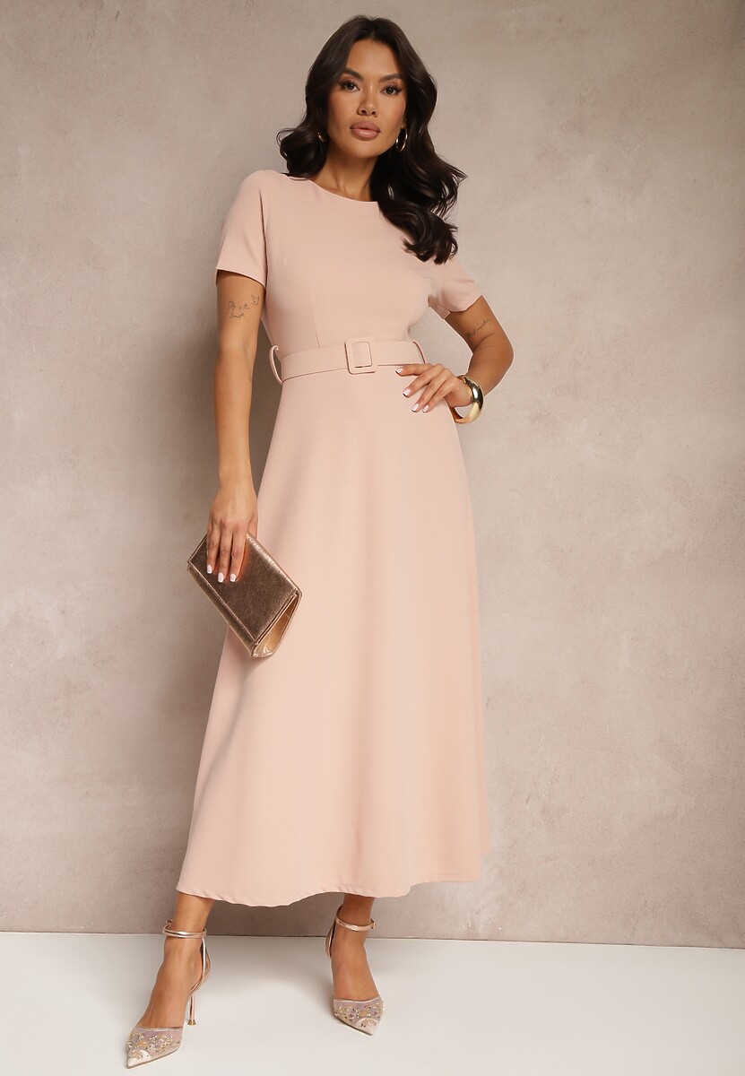 Różowa Sukienka o Rozkloszowanym Kroju z Ozdobnym Paskiem Desiliena