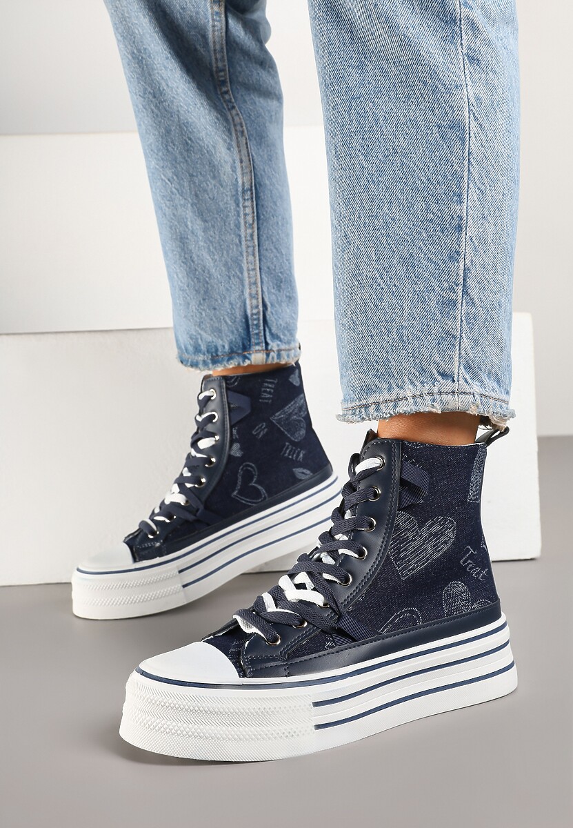 Granatowe Trampki na Platformie z Wysoką Cholewką i Wzorem Serc Aviriss