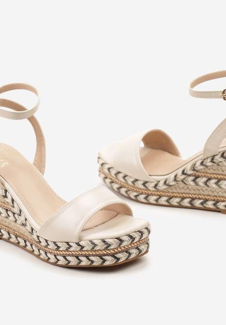 Beżowe Sandały na Koturnie z Platformą z Ozdobną Plecionką Boho Calypse