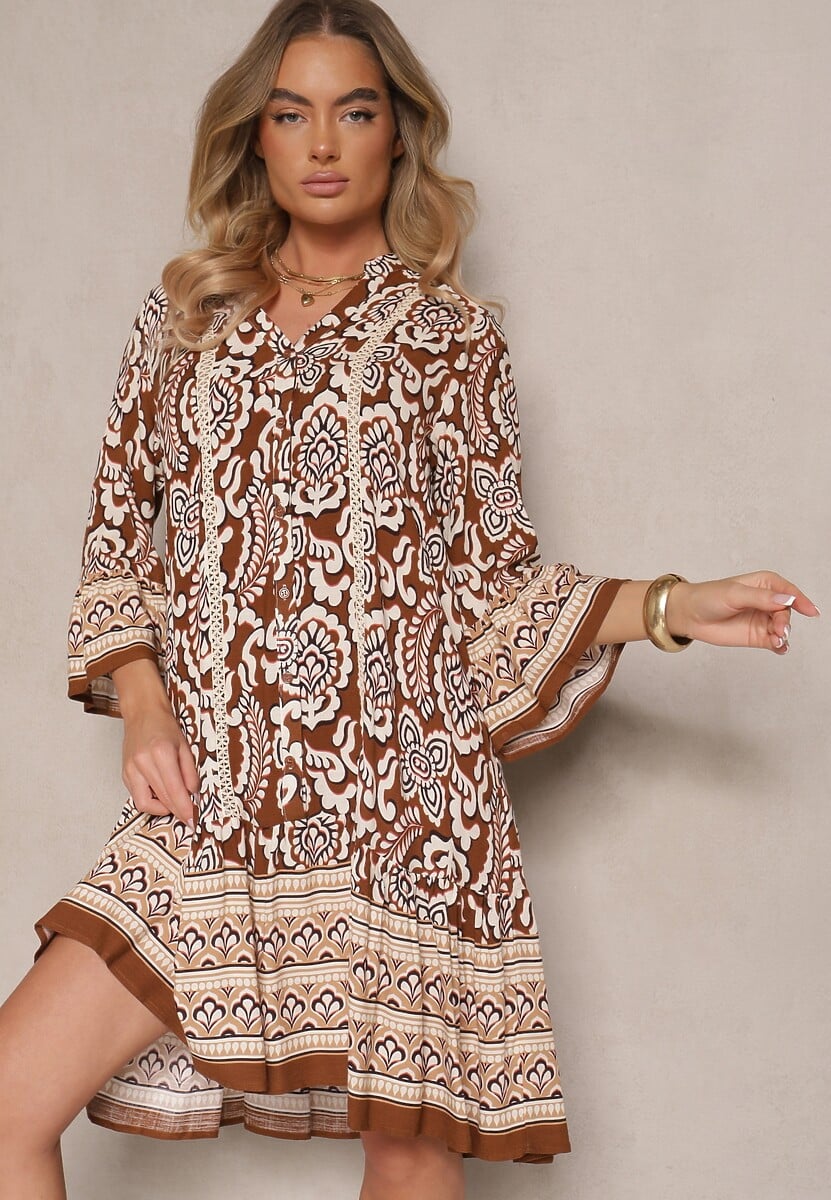 Czarna Rozkloszowana Sukienka z Wiskozy o Koszulowym Kroju w Kwiatowy Print Frolsemi