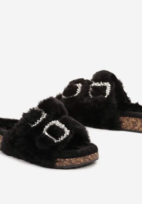Czarne Klapki z Futerkiem na Korkowej Podeszwie Ozdobione Cyrkoniami Belilae