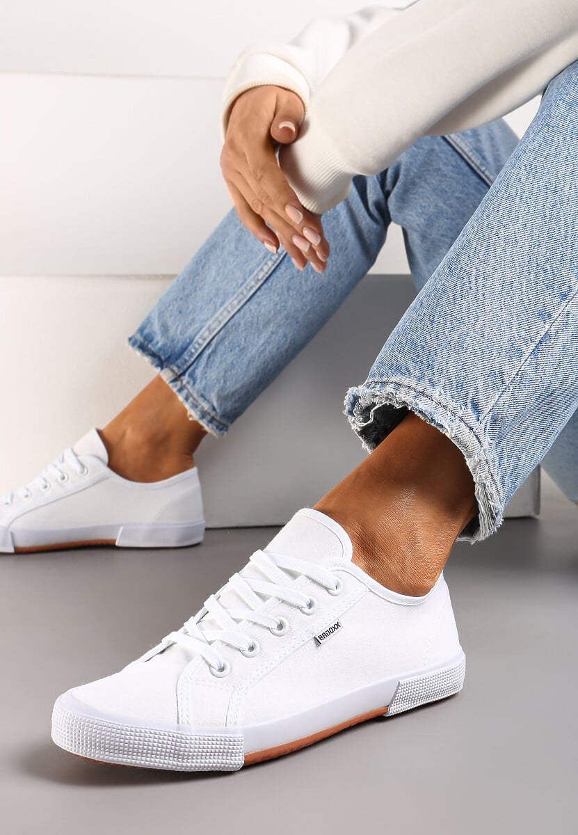 Białe Tenisówki Zdobione Przeszyciami Rhaerose