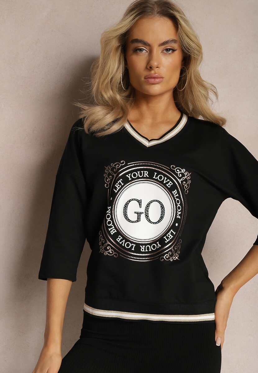 Czarna Bluzka Ozdobiona Nadrukiem z Cyrkoniami i Rękawem 3/4 Vodila